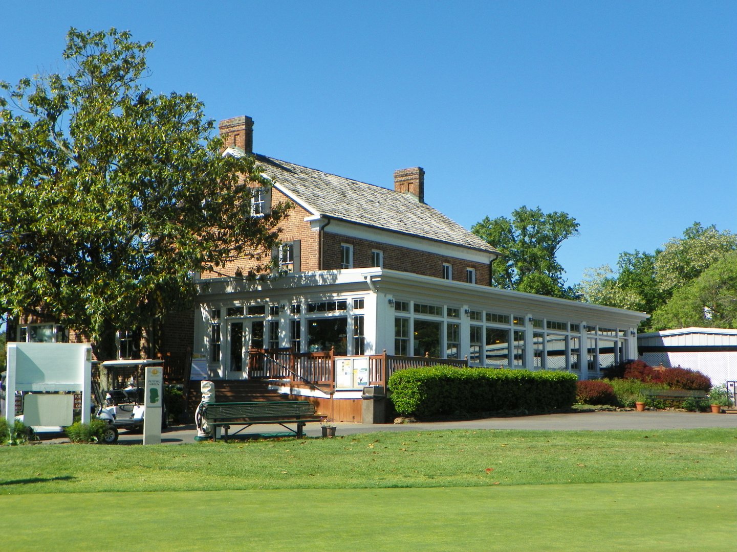 Pohick Golf Clubhouse