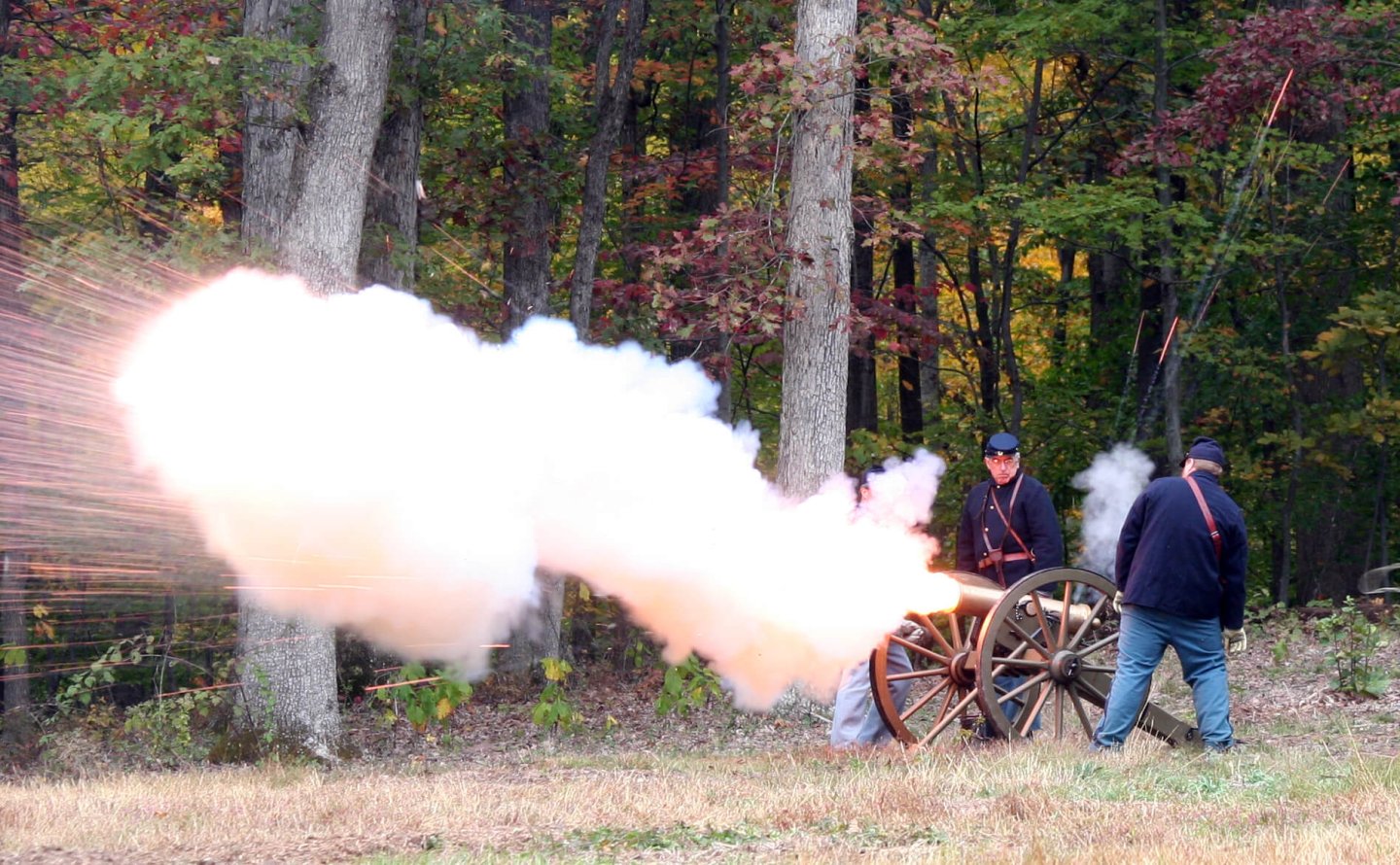 Balls Bluff Anniversary cannon shot