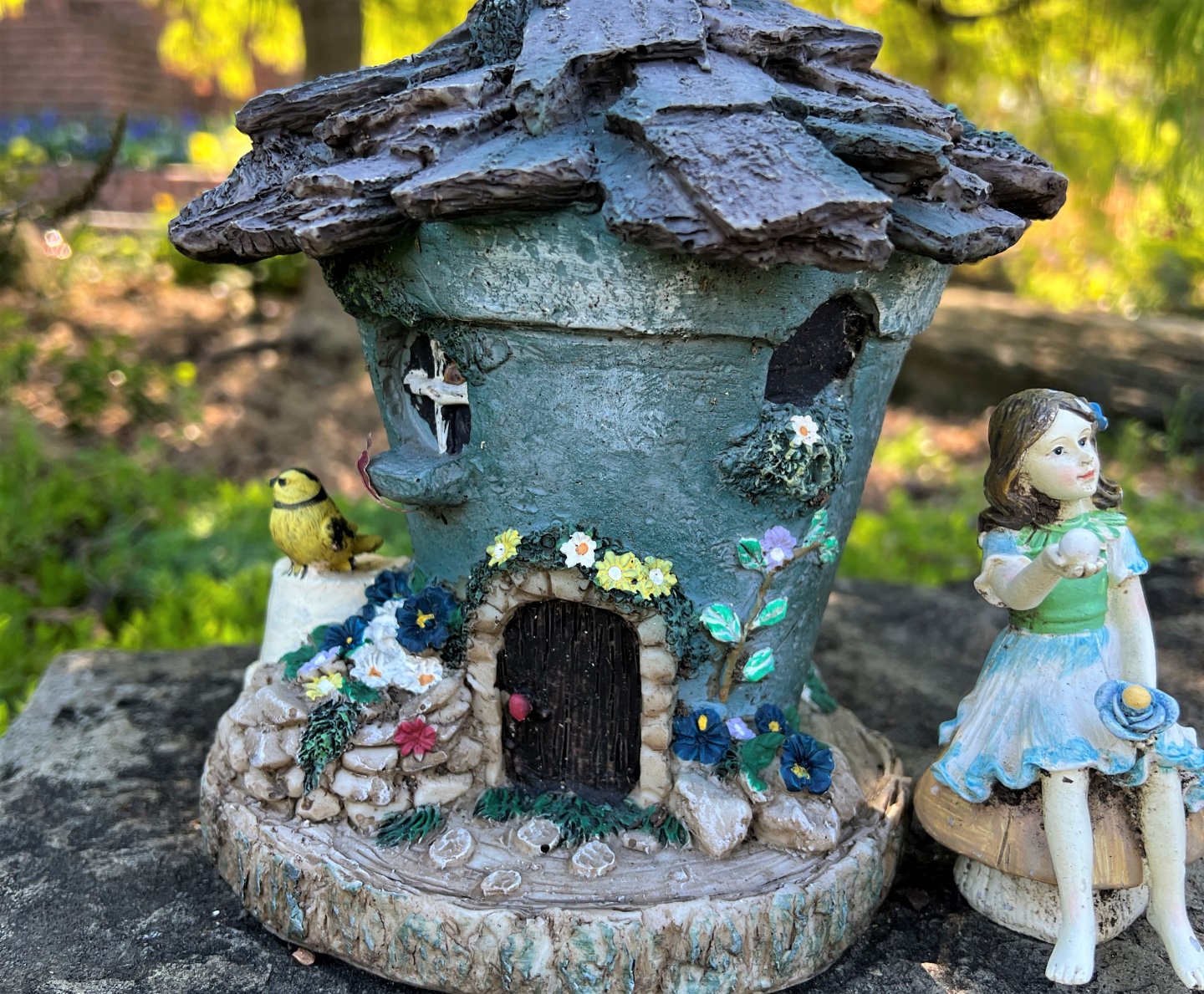 fairy and her house