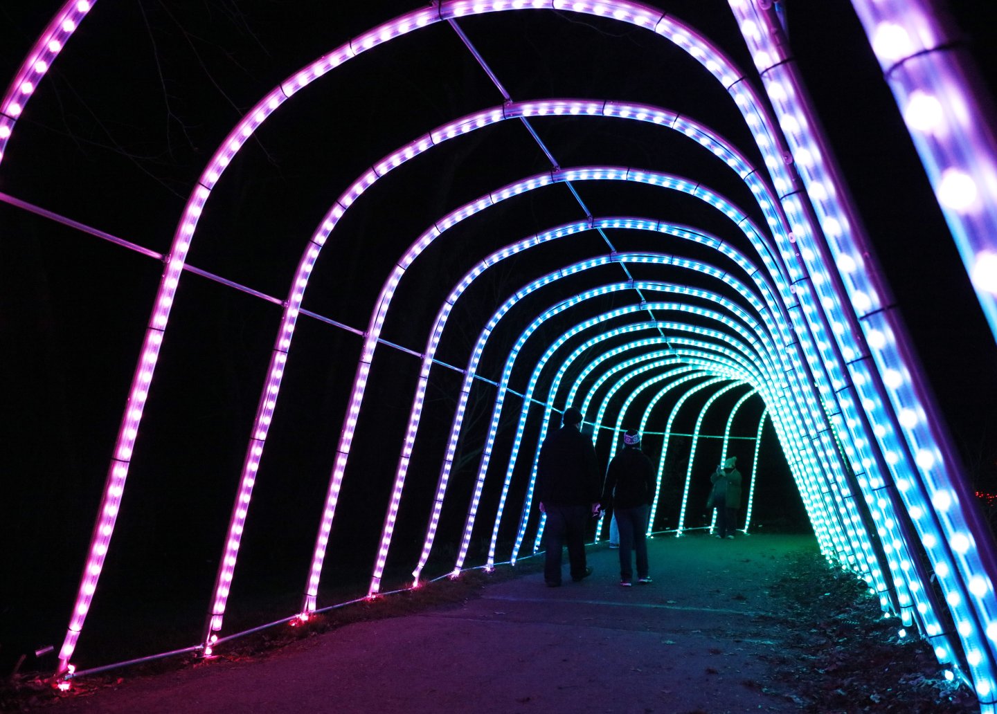 Tunnel Light Display
