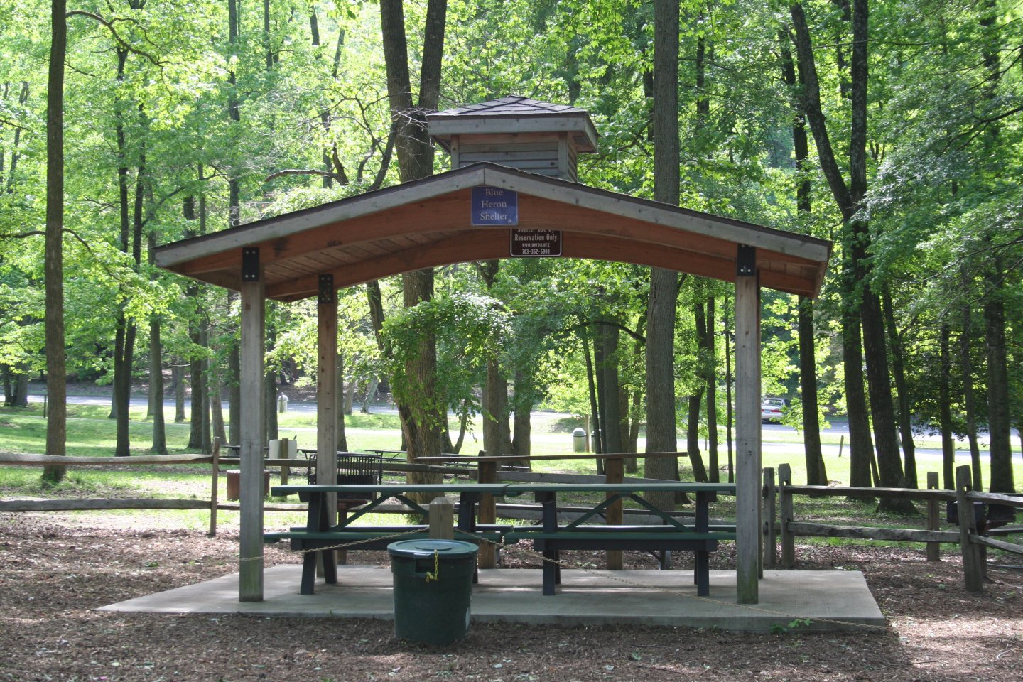 Blue heron Shelter Blue heron Shelter