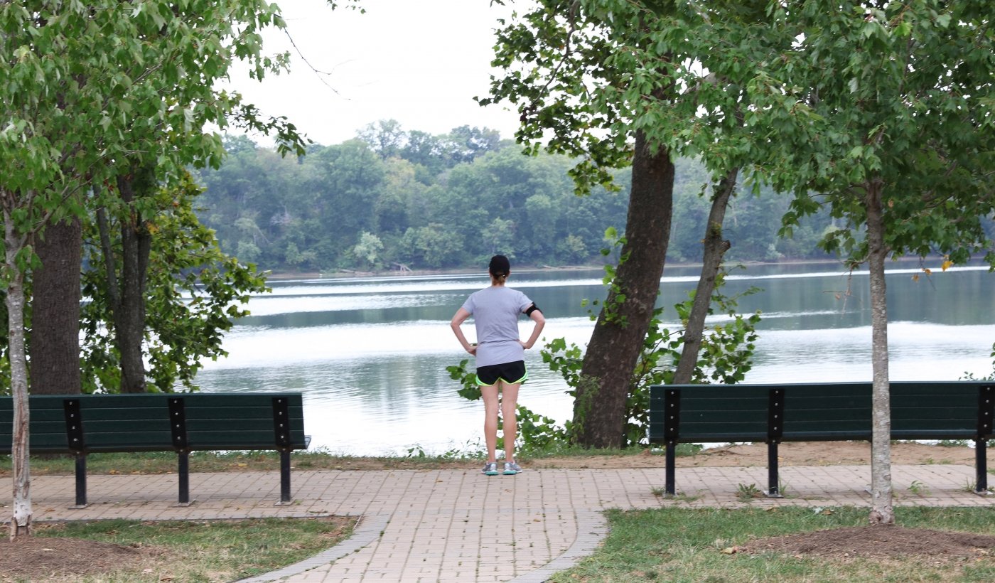 Algonkian Regional Park, runner, river